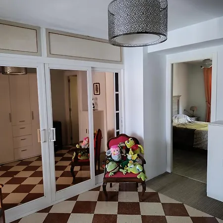 El Paraiso De Laura *